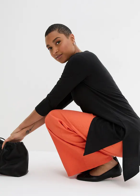 Asymmetrisk l&aring;ng topp i bomull och viskos, bonprix