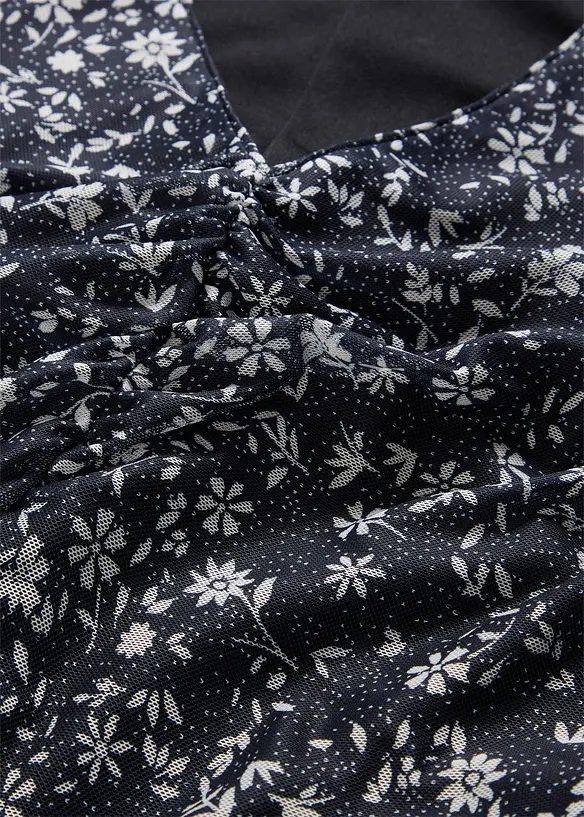 Jerseykl&auml;nning av tunn mesh, bonprix