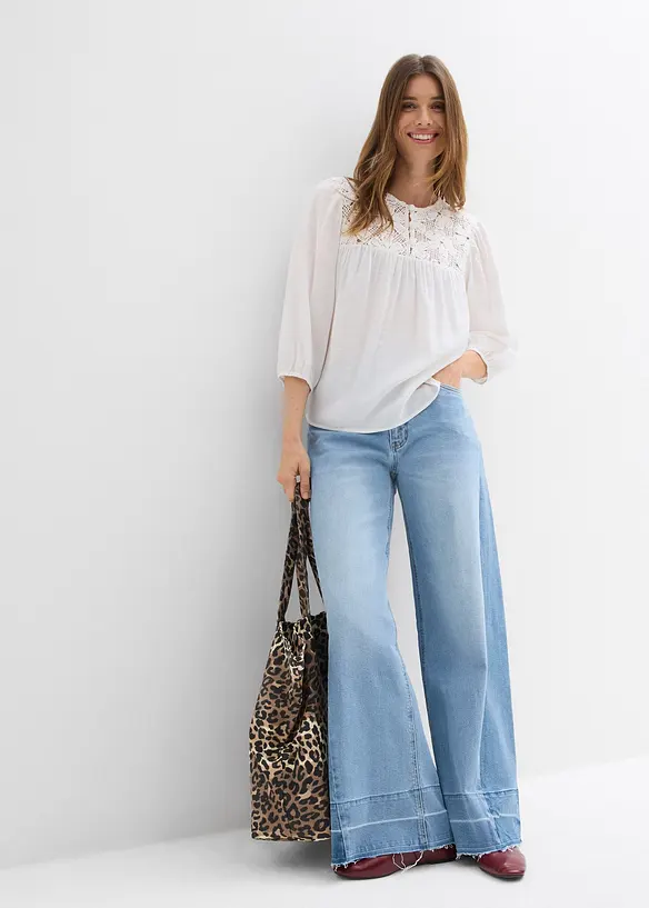 Blus i mjuk viskosblandning, bonprix