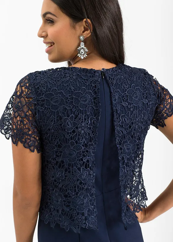 Jumpsuit av stabil trik&aring; med spets, bonprix