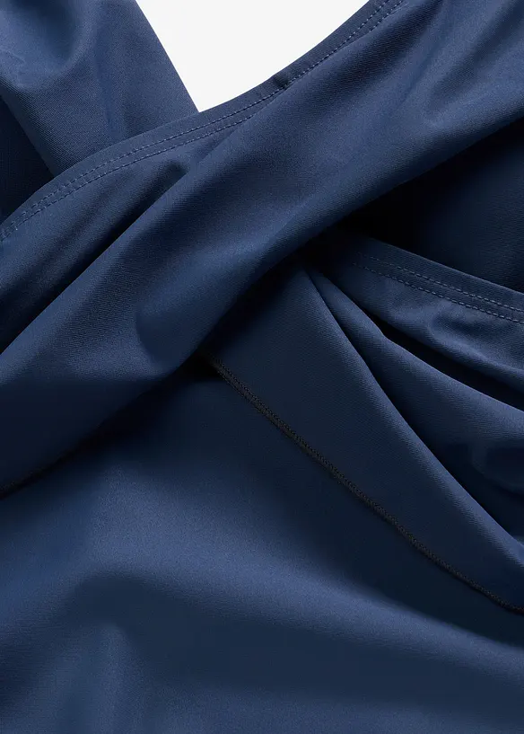 Baddr&auml;kt med l&auml;tt formande effekt och omlottstil, bonprix