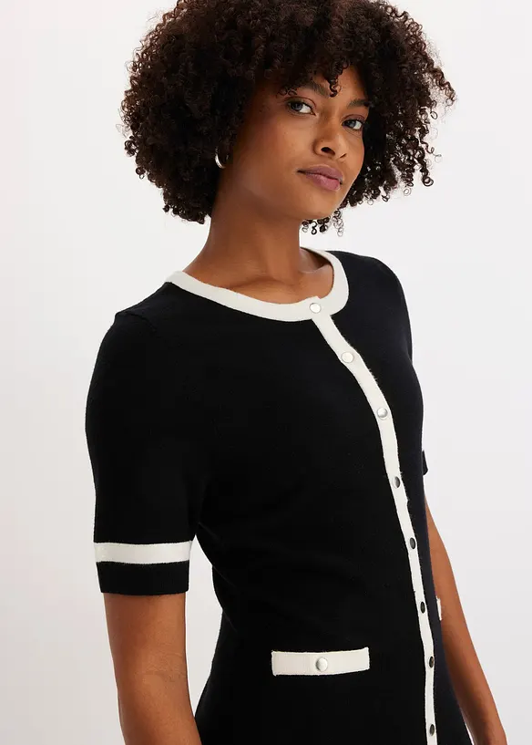 Stickad kl&auml;nning med viskos, bonprix