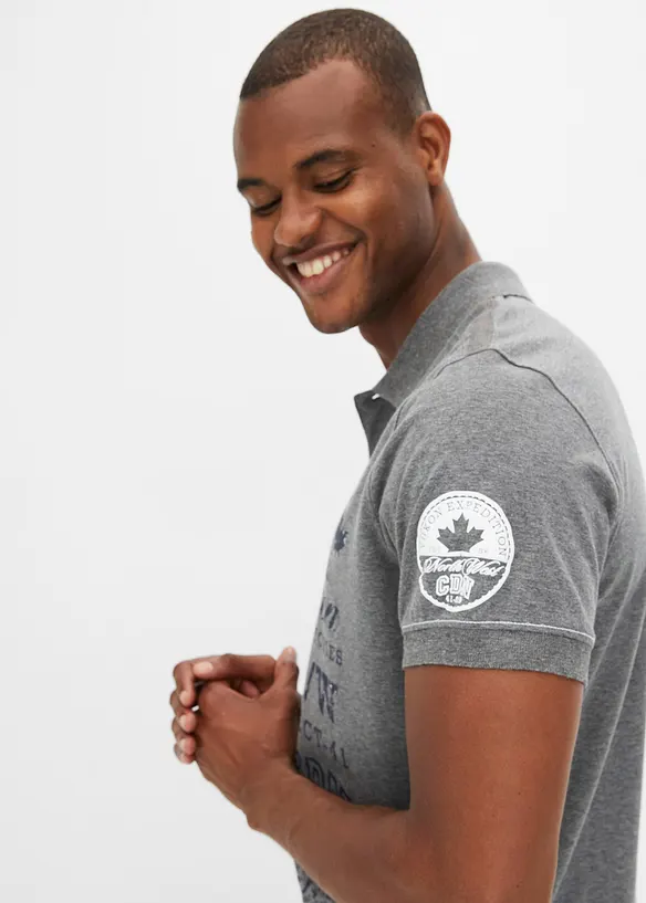 Kort&auml;rmad pik&eacute;tr&ouml;ja i jersey, bonprix