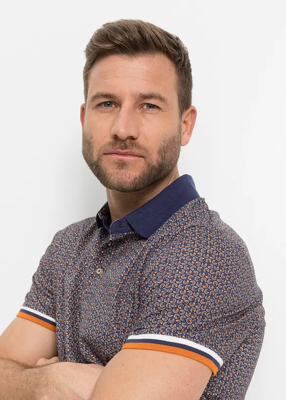 Pik&eacute;tr&ouml;ja i bomullsjersey, korta &auml;rmar, bonprix