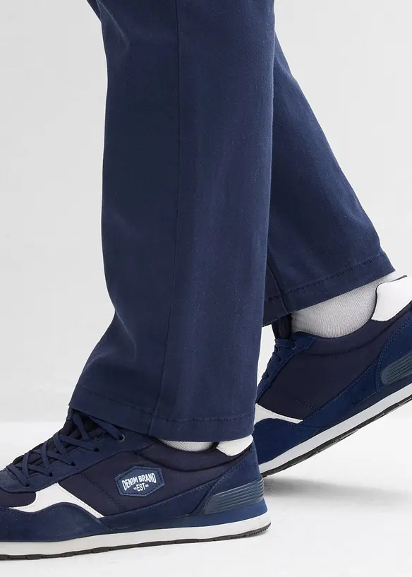 Stretchbyxa, klassisk passform, raka ben, bonprix