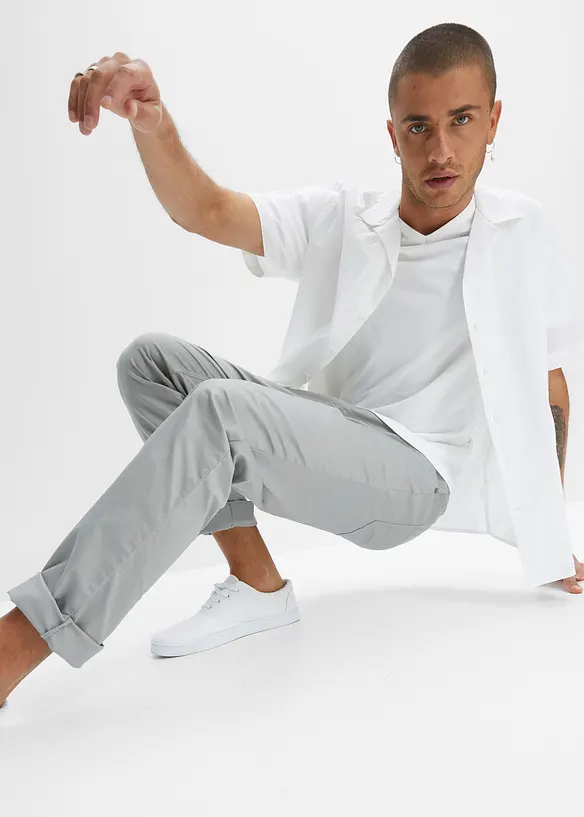 Stretchig dra p&aring;-byxa, normal passform, raka ben, bonprix