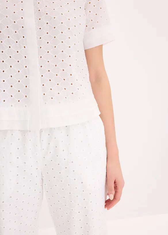 Blus med h&aring;lbroderi, bonprix