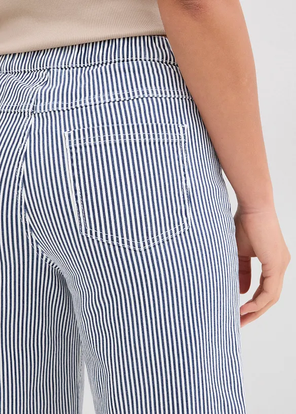 Twillbyxa med bekv&auml;m midja, bonprix