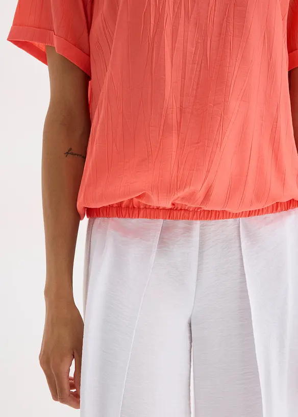 Kort&auml;rmad blus av mjuk viskosmix, bonprix