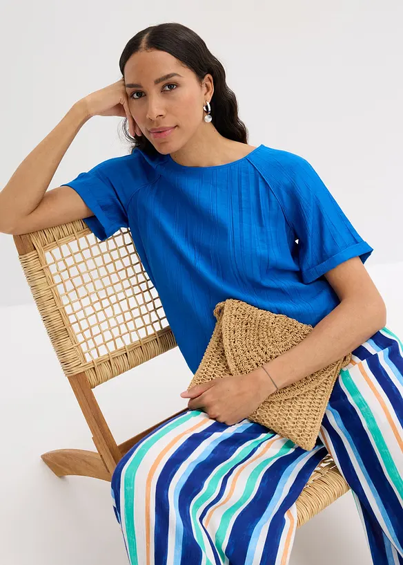 Kort&auml;rmad blus av mjuk viskosmix, bonprix