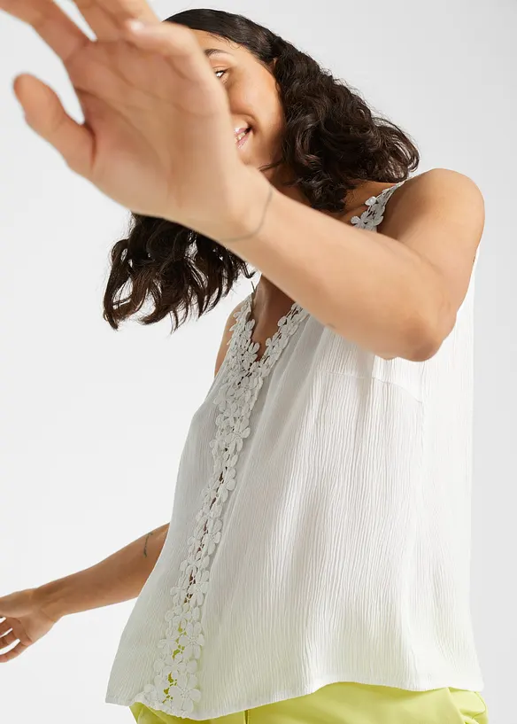 Bluslinne i krinklat material med struktur, bonprix