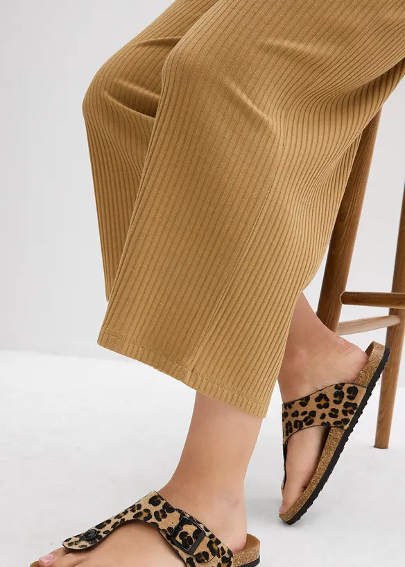 Ribbstickad jerseybyxa med bekv&auml;m midja, bonprix