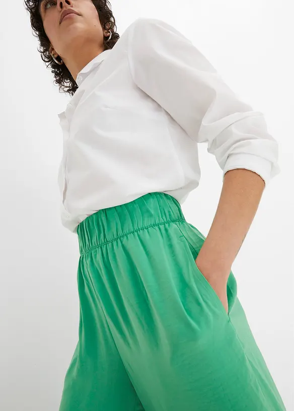 L&auml;tt, b&ouml;ljande palazzobyxa i l&aring;ng modell med h&ouml;g midja och bekv&auml;m linning, bonprix