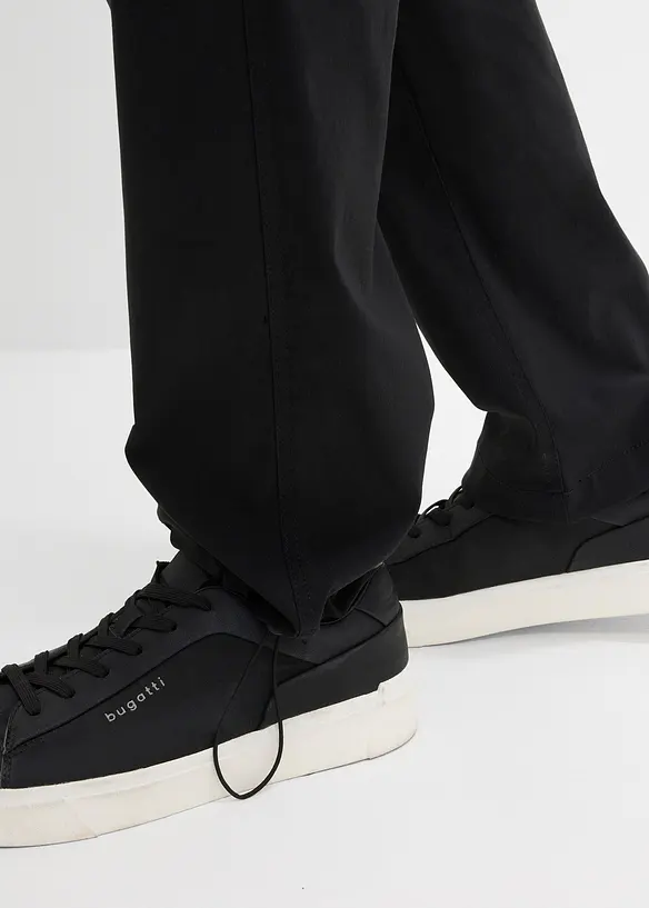 Extra stretchig cargobyxa, normal passform, raka ben, bonprix