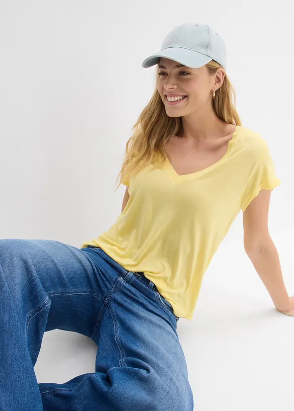 V-ringad topp i mjuk viskos, bonprix