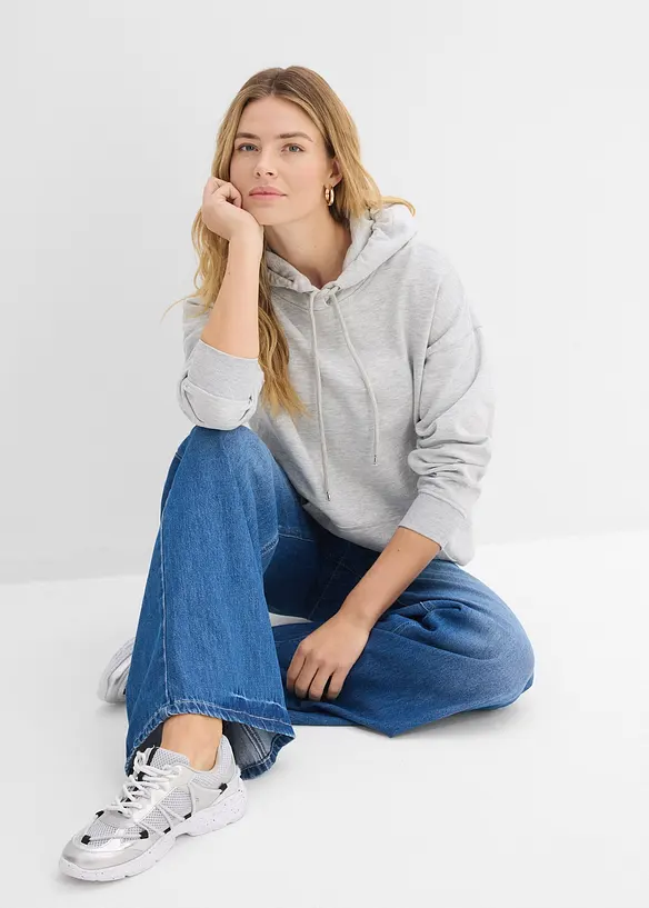 Sweatshirt i oversizemodell med huva, bonprix
