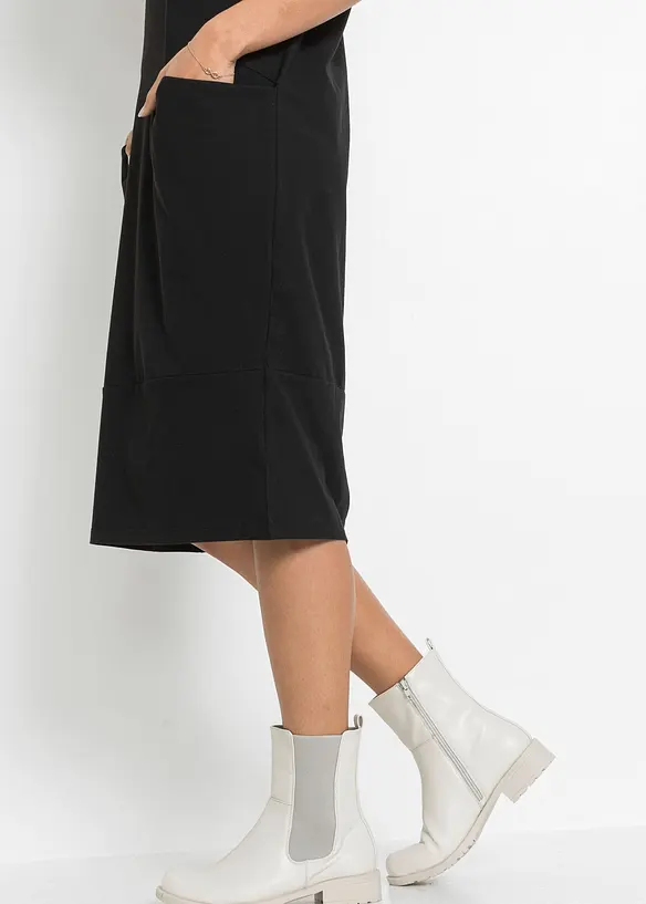 Jerseykl&auml;nning med fickor, bonprix