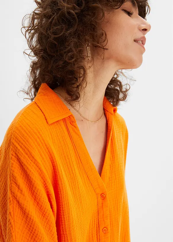 L&aring;ng muslinblus i oversizemodell av bomullsmuslin, bonprix