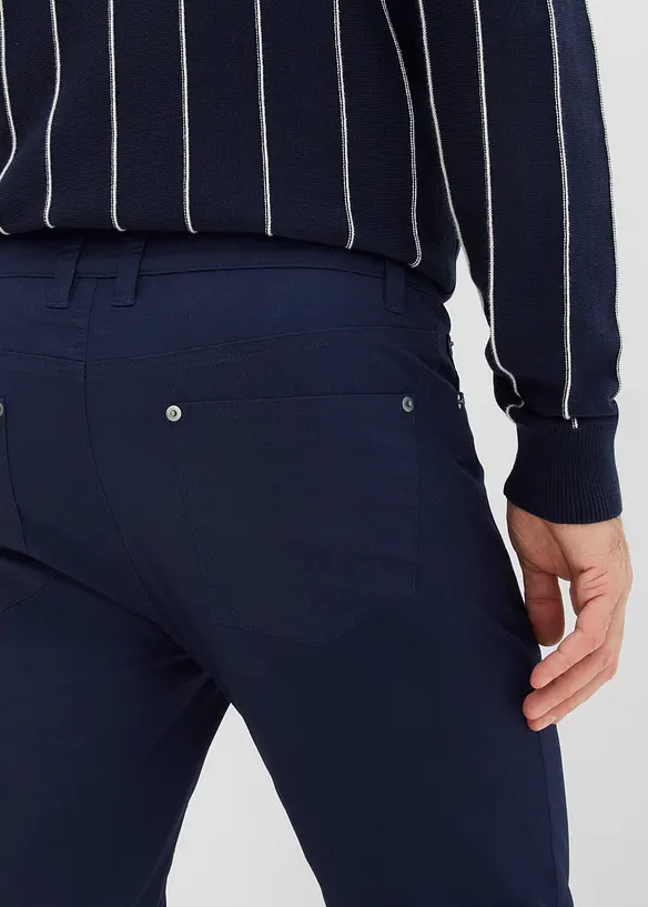 Stretchbyxa med bekv&auml;m midja, normal passform, avsmalnande ben, bonprix