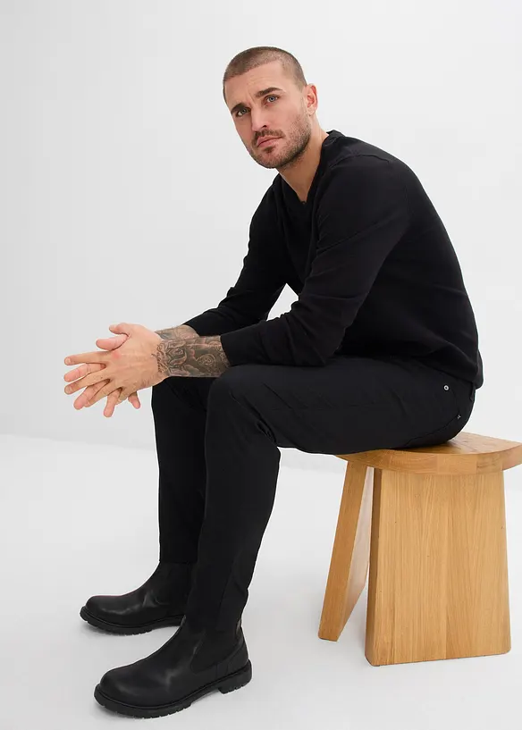 Stretchbyxa med bekv&auml;m midja, normal passform, avsmalnande ben, bonprix