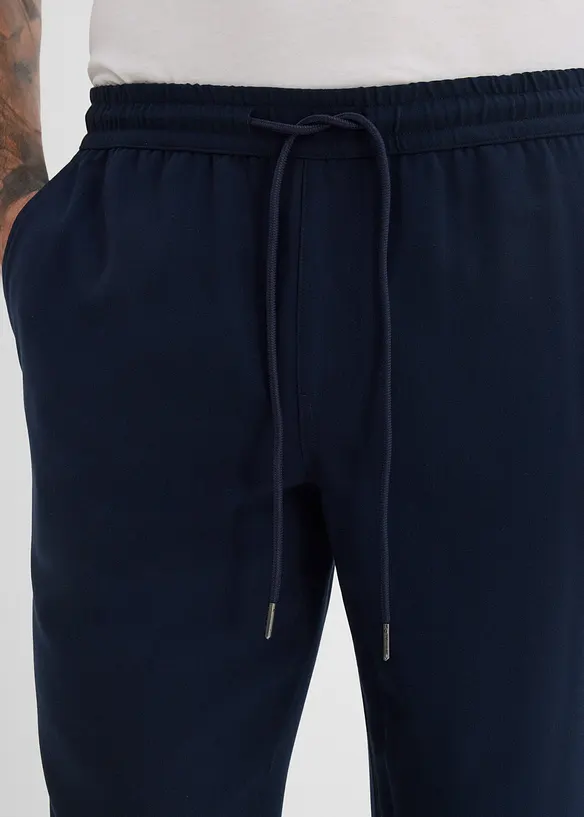 Stretchig dra p&aring;-byxa med raka ben, Relaxed Fit, bonprix