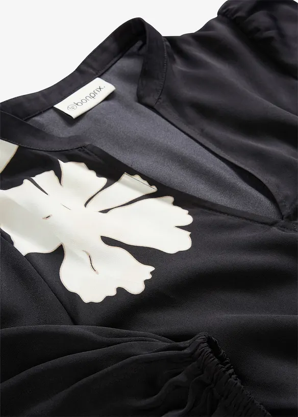 Blustunika av satin med mjukt fall, bonprix