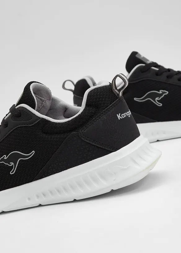 Sneakers med l&auml;tt sula fr&aring;n Kangaroos, Kangaroos