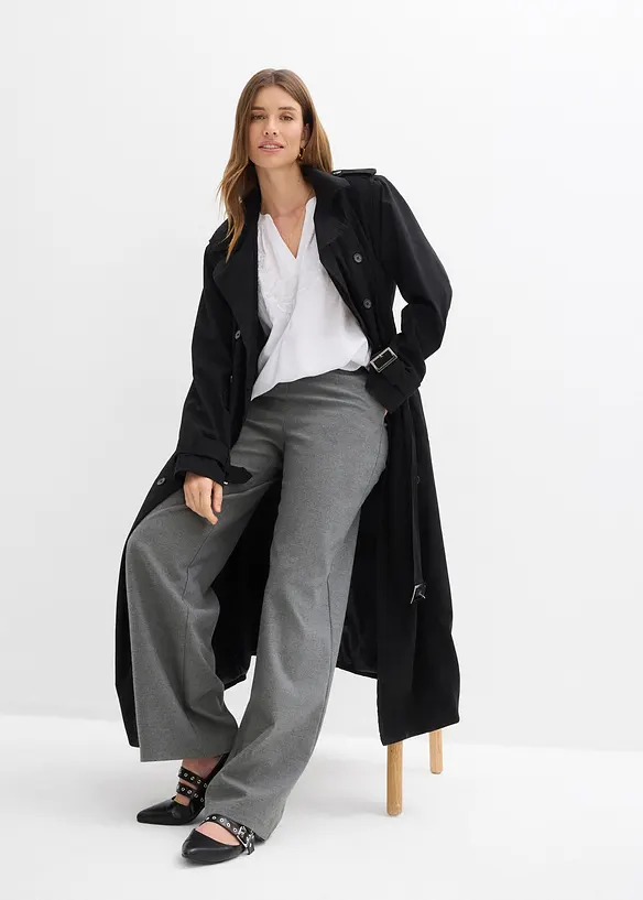 Kort&auml;rmad blus av krinklat material med strukturyta, bonprix