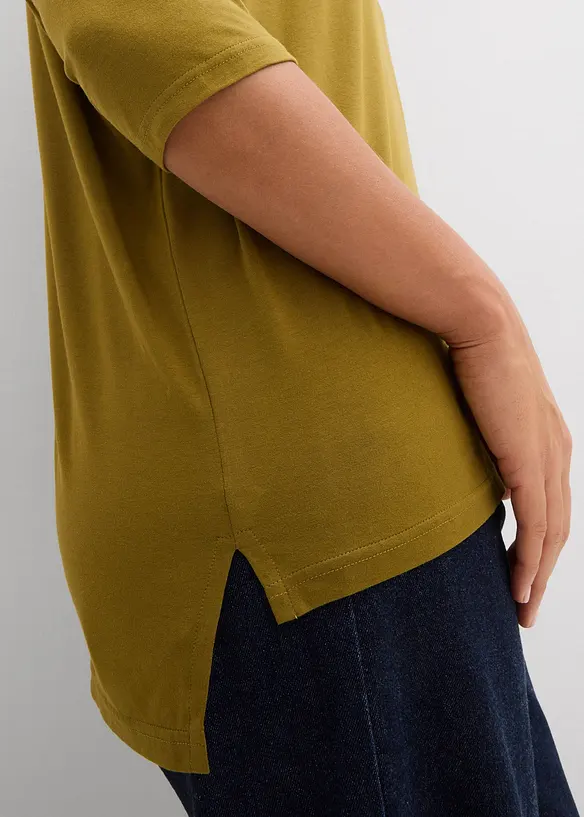 Fyrkantig T-shirt med b&aring;tringning i mjuk viskosmix, bonprix