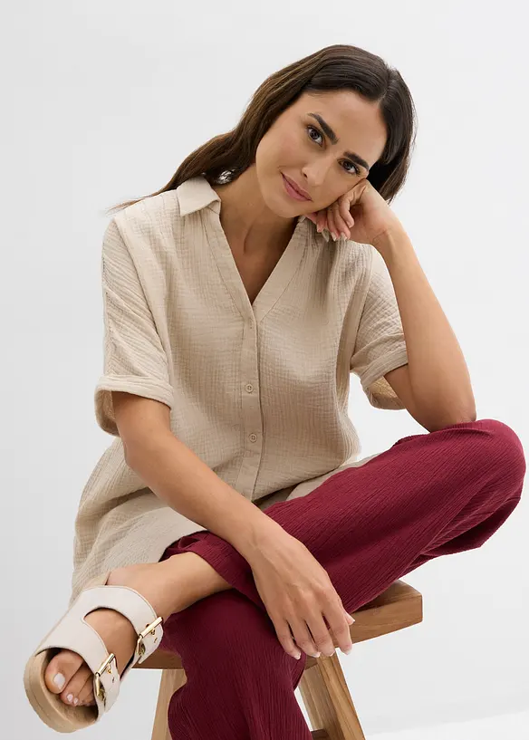 L&aring;ng muslinblus i oversizemodell av bomullsmuslin, bonprix