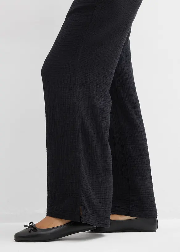 Palazzobyxa i luftig muslin, bonprix