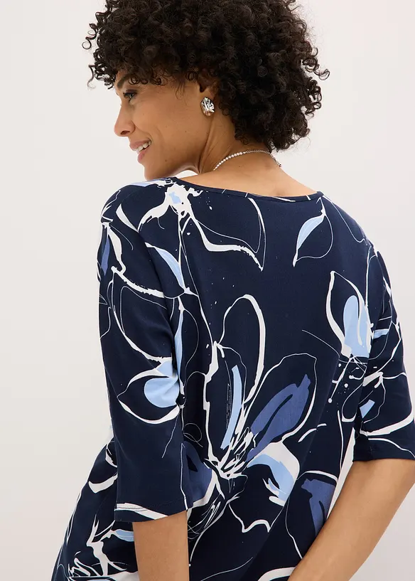 Topp med fladdermus&auml;rmar och blomm&ouml;nster, bonprix