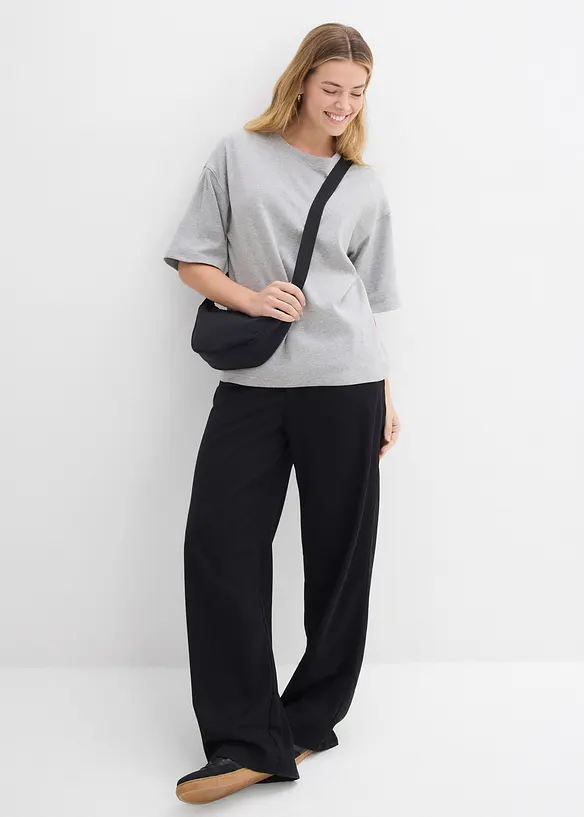 Oversizetopp av tjock jersey i ekologisk bomull, bonprix