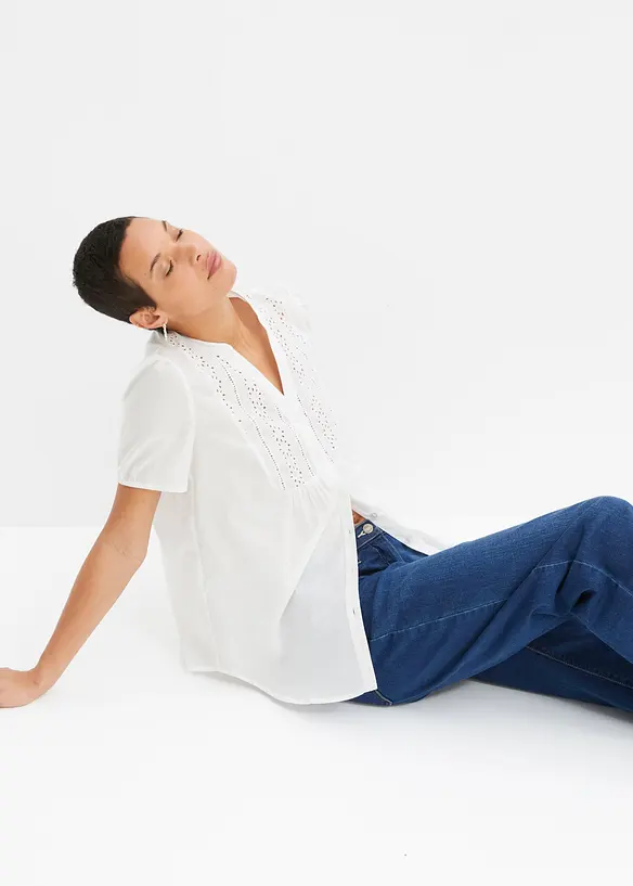 Blus med h&aring;lbroderi, bonprix