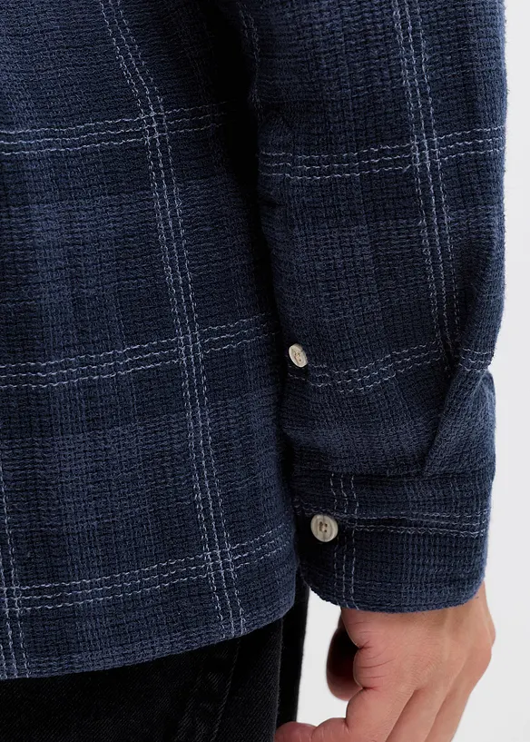 L&aring;ng&auml;rmad skjorta fr&aring;n JJ REBEL, JJ REBEL