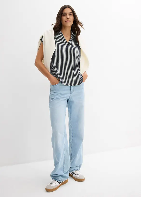 Kort&auml;rmad blus i f&ouml;ljsam viskos, bonprix