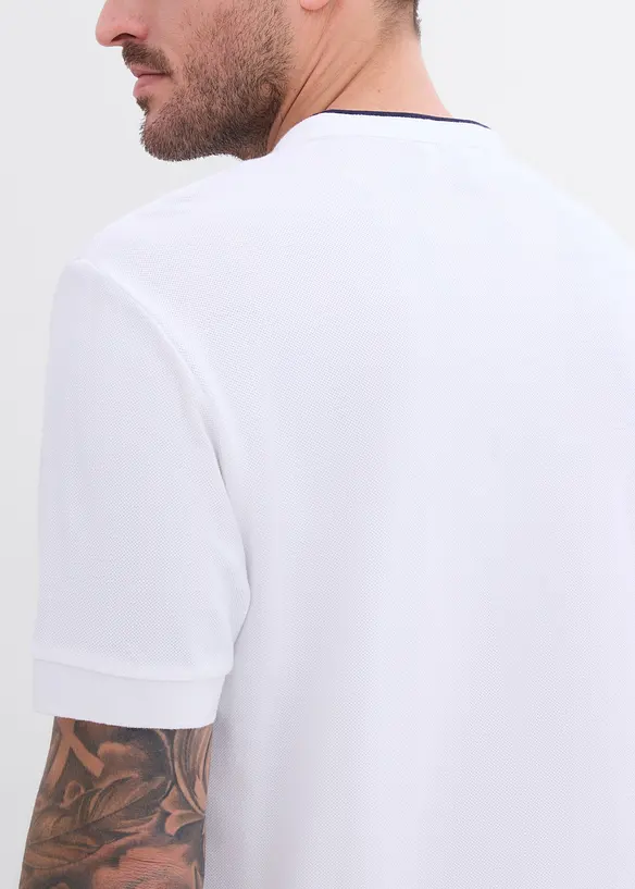 Pik&eacute;tr&ouml;ja med st&aring;krage, av ekologisk bomull, bonprix