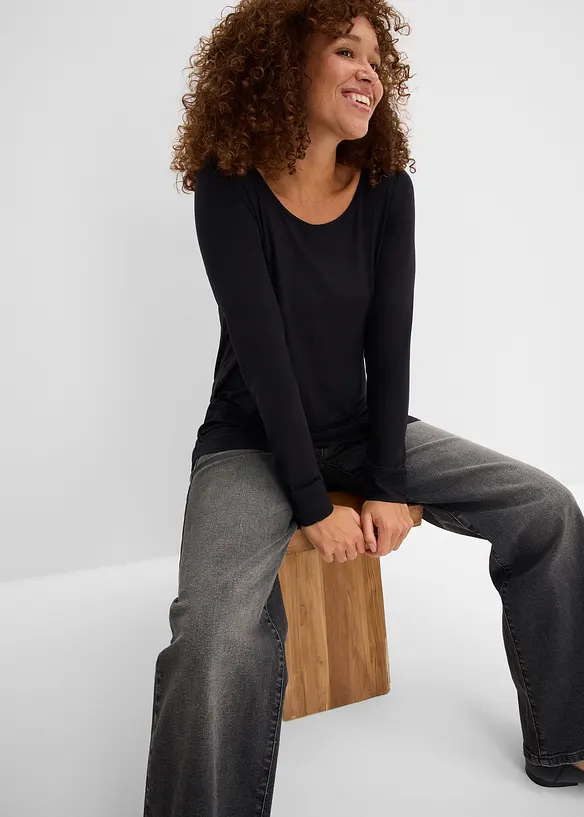 L&aring;ng topp av viskos, l&aring;ng&auml;rmad, bonprix