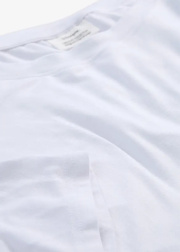 Oversizetopp i f&ouml;ljsam viskos, bonprix