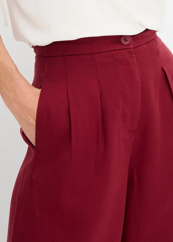 Byxa med gubbveck, av lyocell med mjukt fall, bonprix