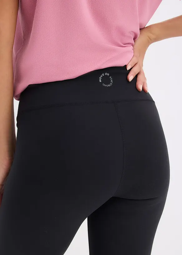 Sportleggings i caprimodell av stabilt material, bonprix