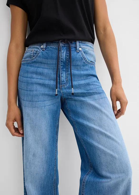Straight jeans, Loose modell med High Waist, bonprix
