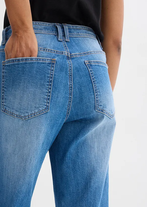 Straight jeans, Loose modell med High Waist, bonprix