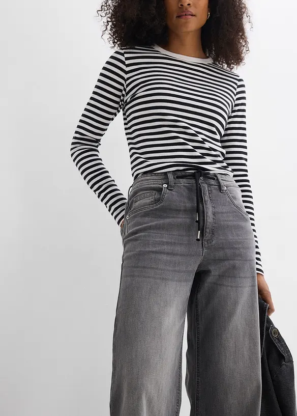 Straight jeans, Loose modell med High Waist, bonprix