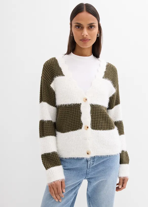 Grovstickad cardigan i vid modell, bonprix