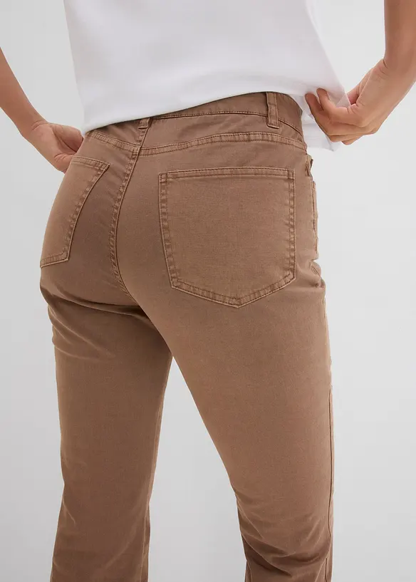 Bootcut-jeans med broderi, bonprix