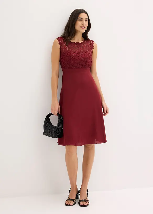 Kl&auml;nning med spets, bonprix