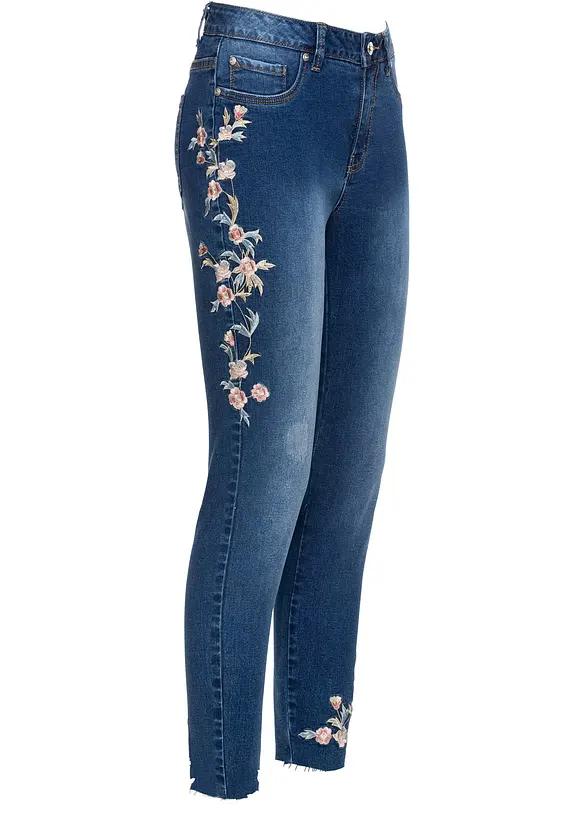 Jeans med broderi, bonprix