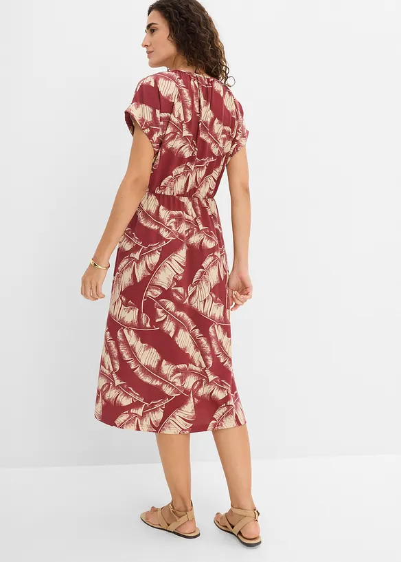 Jerseykl&auml;nning i b&ouml;ljande materialmix, bonprix