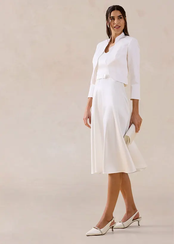 Fodralkl&auml;nning av glansig satin, bonprix